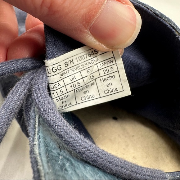 UGG Water Resistant Men's Freamon Blue Suede Boot Chukka Size 11.5 - Picture 8 of 9